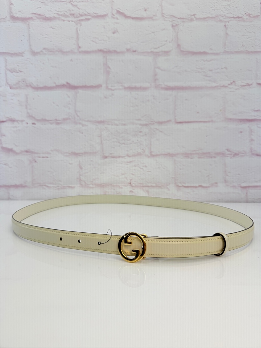 Gucci Cream Leather Belt Gold Interlocking Buckle 723073 105/42